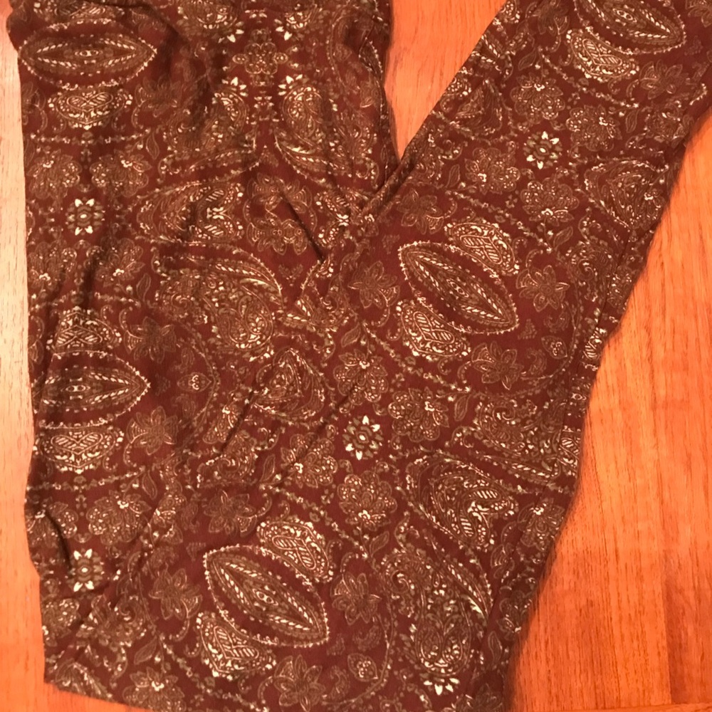 Lularoe TC Leggings paisley print